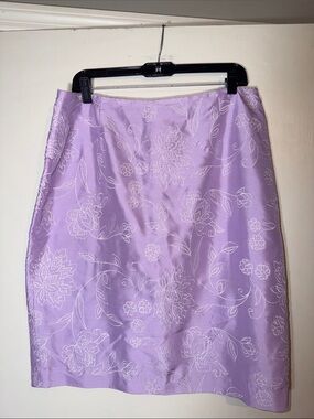 Vintage Maggie London Lavender Silk Skirt with White Floral Embroidery- Size 14